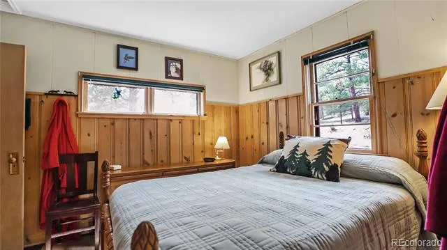 28488 Park Avenue Pine, CO 80470