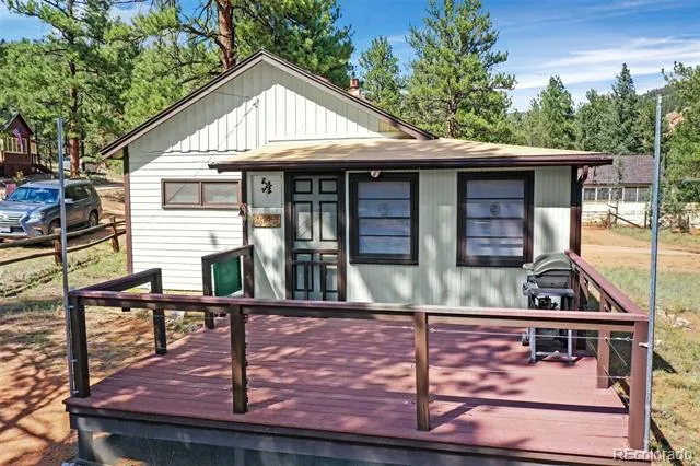 28488 Park Avenue Pine, CO 80470