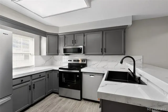 2609 Hatch Circle Colorado Springs, CO 80918