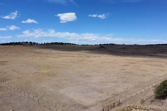 35501 Cheyenne Trail Elizabeth, CO 80107