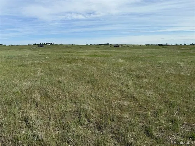 35501 Cheyenne Trail Elizabeth, CO 80107