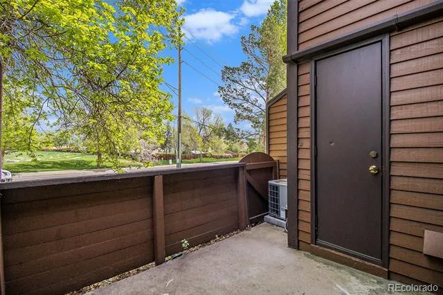 718 Julian Circle Lafayette, CO 80026