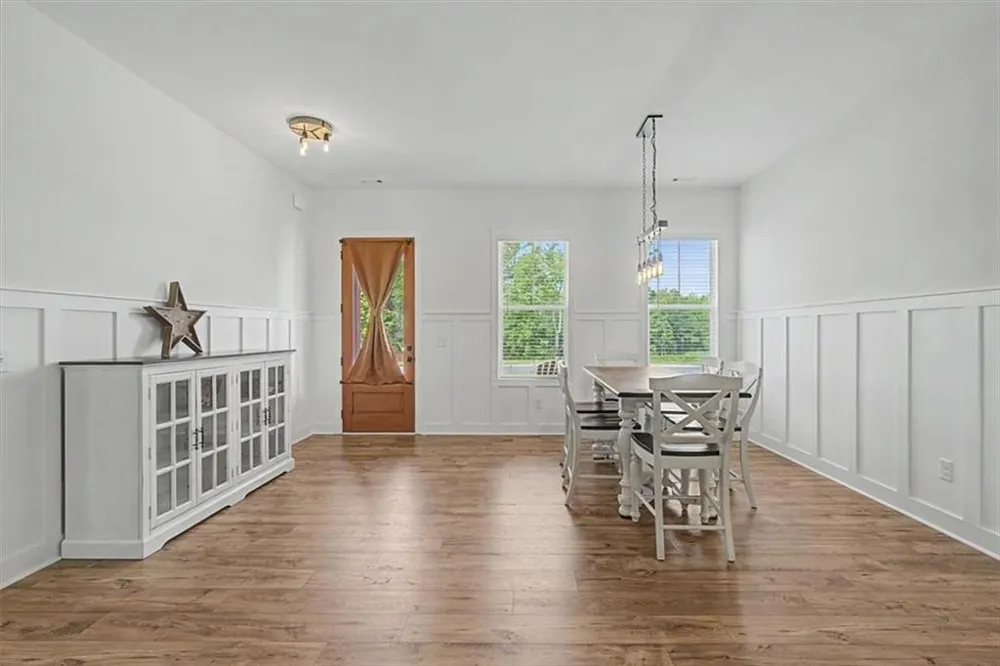 348 Barnwood Drive Rockmart, GA 30153