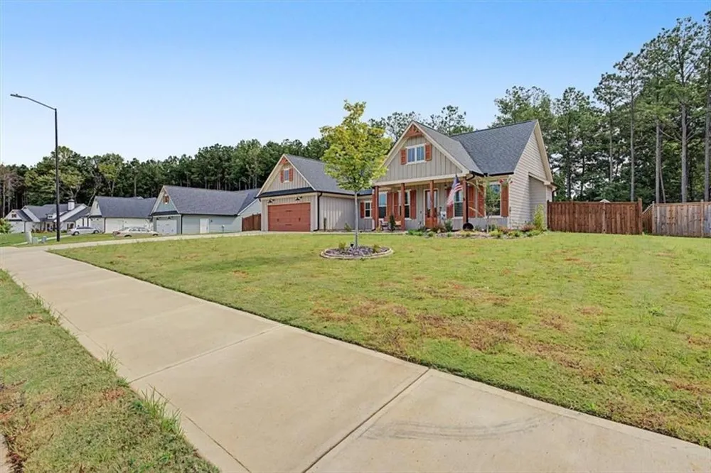 348 Barnwood Drive Rockmart, GA 30153