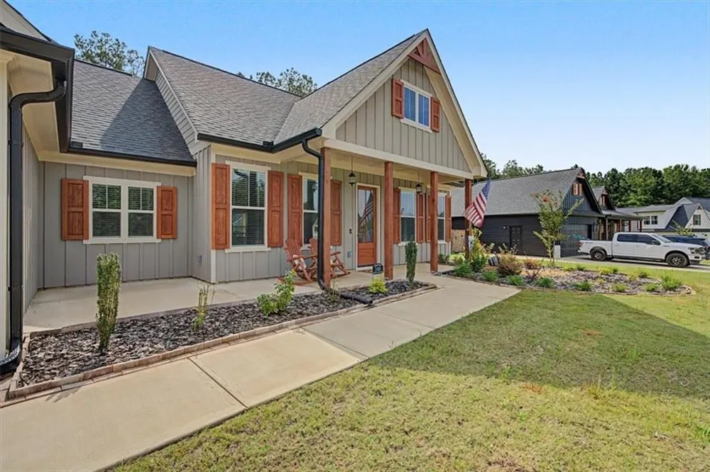 348 Barnwood Drive Rockmart, GA 30153