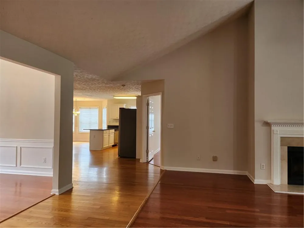 456 Canterbury Place Drive Suwanee, GA 30024