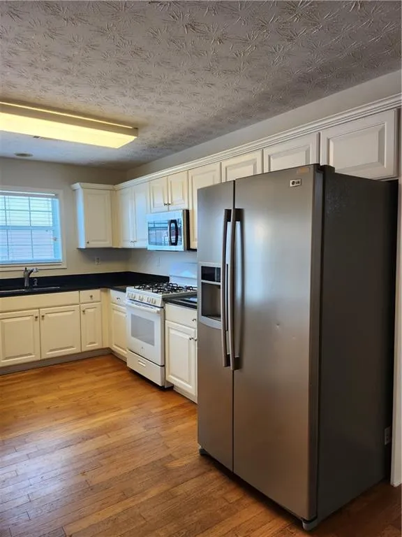 456 Canterbury Place Drive Suwanee, GA 30024