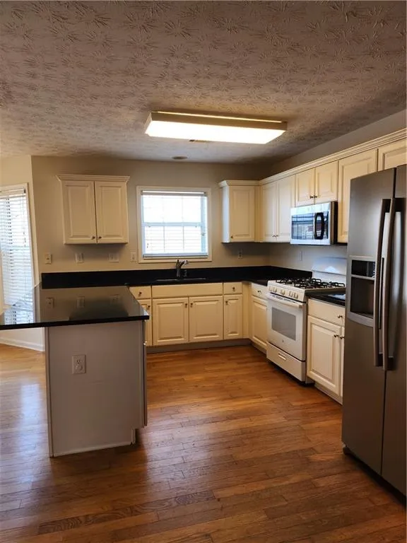 456 Canterbury Place Drive Suwanee, GA 30024