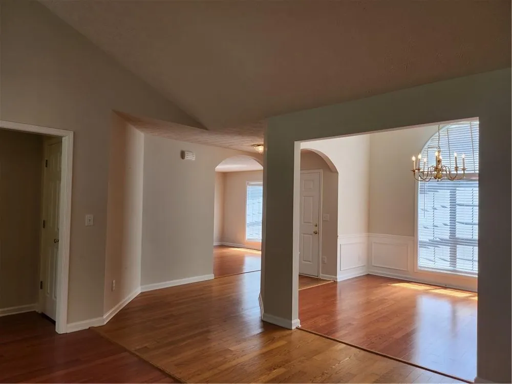 456 Canterbury Place Drive Suwanee, GA 30024