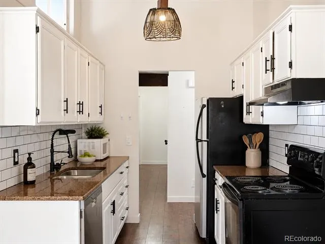 4062 S Atchison Way #302 Aurora, CO 80014