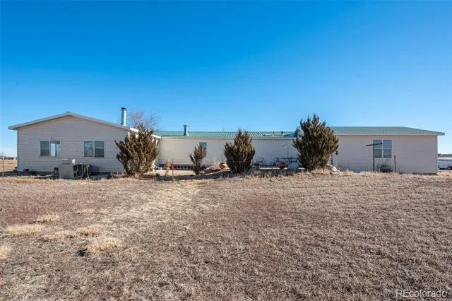 2832 County Road 20 Longmont, CO 80504