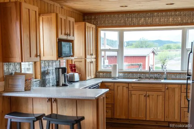 7200 State Highway 69 Cotopaxi, CO 81223