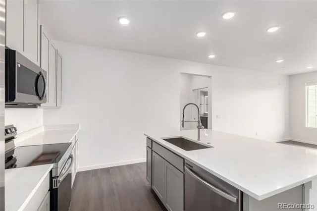 6153 Ceylon Street #202 Aurora, CO 80019