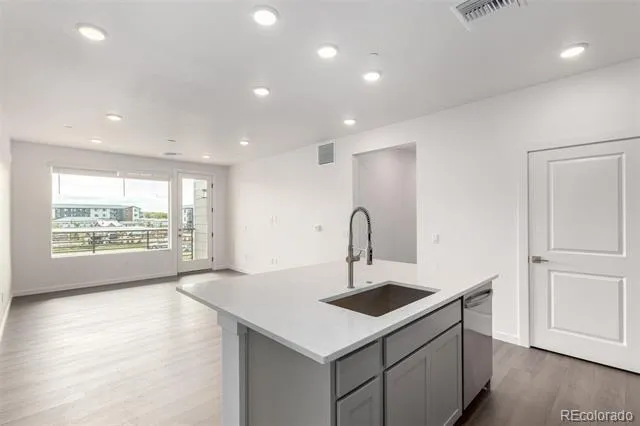6153 Ceylon Street #202 Aurora, CO 80019