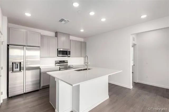 6153 Ceylon Street #202 Aurora, CO 80019