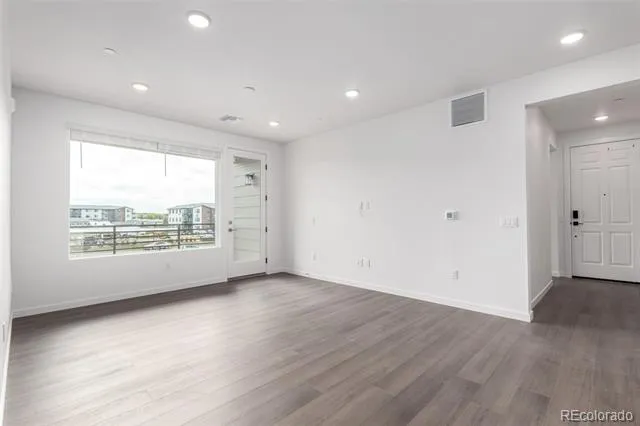 6153 Ceylon Street #202 Aurora, CO 80019