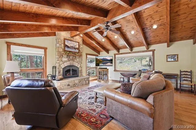 89 Ranch View Florissant, CO 80816