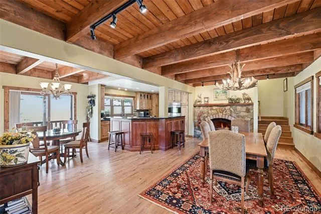 89 Ranch View Florissant, CO 80816