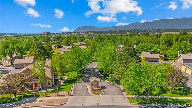 6512 Foxdale Circle Colorado Springs, CO 80919