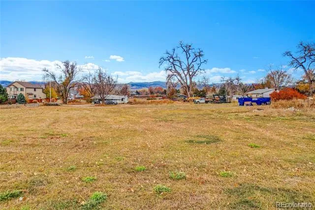 9909 W 70th Avenue Arvada, CO 80004