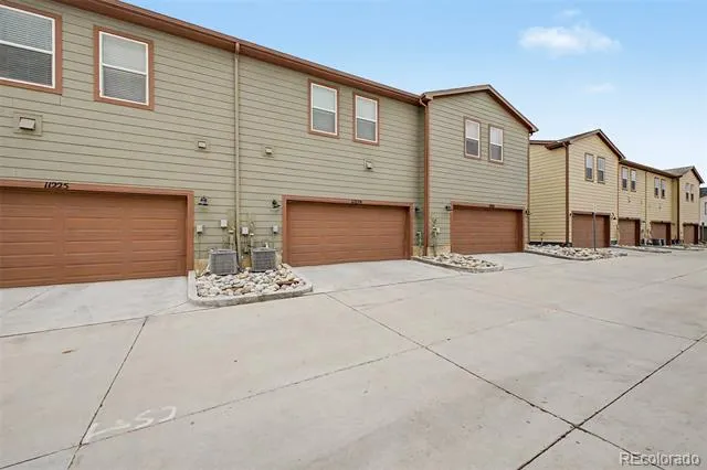 11229 Bella Vita Drive Broomfield, CO 80020