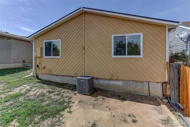 9026 Clayton Street Thornton, CO 80229
