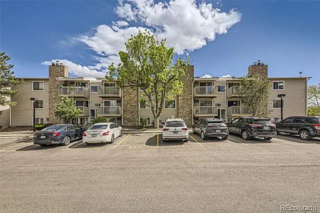 381 S Ames Street #208 Lakewood, CO 80226