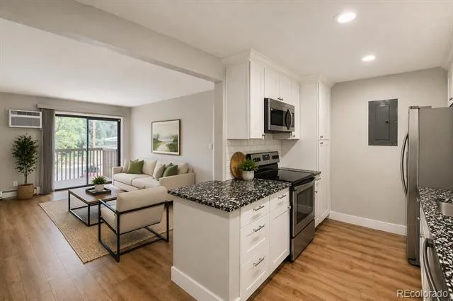 381 S Ames Street #208 Lakewood, CO 80226