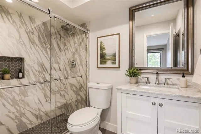 381 S Ames Street #208 Lakewood, CO 80226