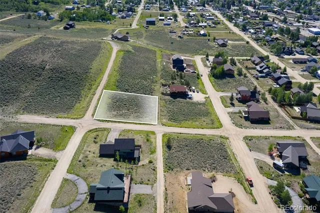 521 E Ridgeway Avenue Hot Sulphur Springs, CO 80451