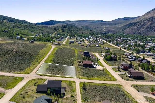 521 E Ridgeway Avenue Hot Sulphur Springs, CO 80451
