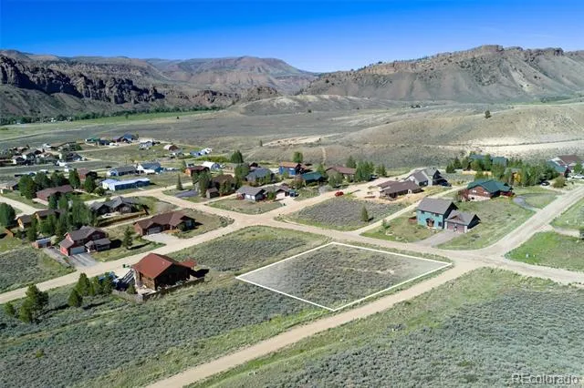 521 E Ridgeway Avenue Hot Sulphur Springs, CO 80451
