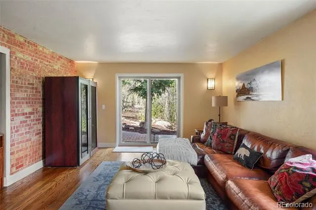 1660 Mesa Avenue Colorado Springs, CO 80906