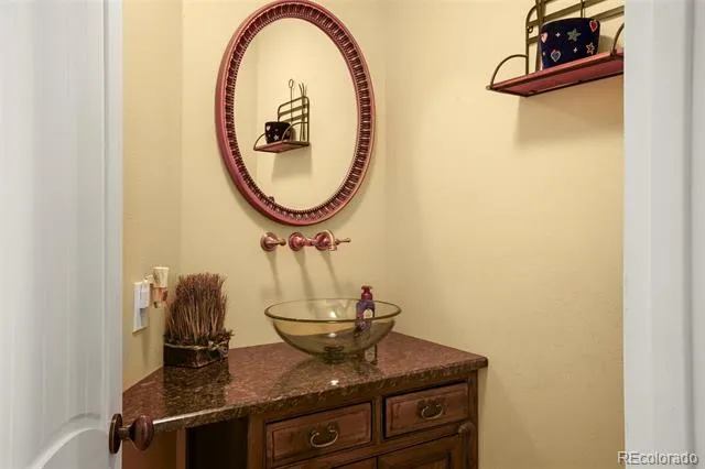 1660 Mesa Avenue Colorado Springs, CO 80906