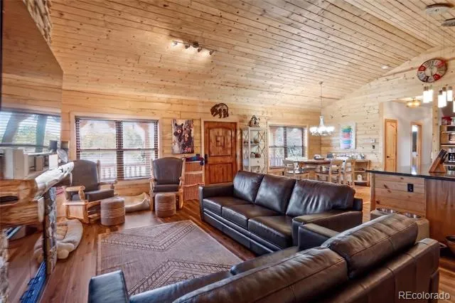 340 Orlandos Way Walsenburg, CO 81089
