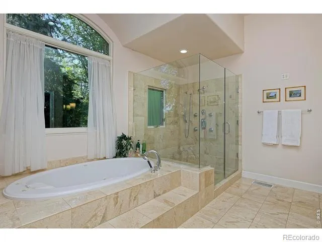 7701 Brockway Drive Boulder, CO 80303
