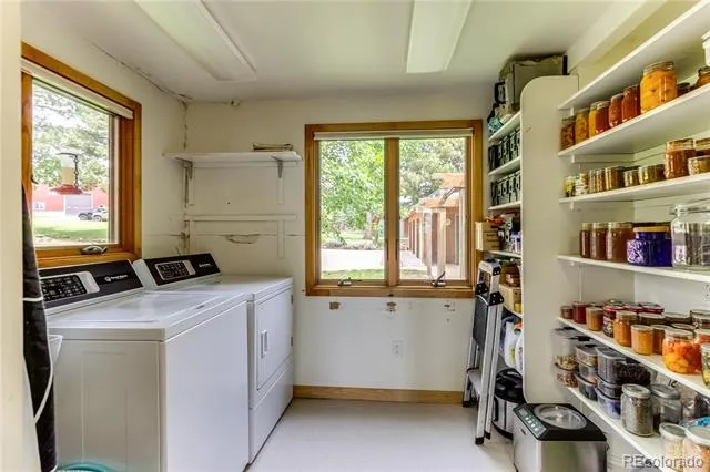 8834 Deiffendeffer Road Rye, CO 81069