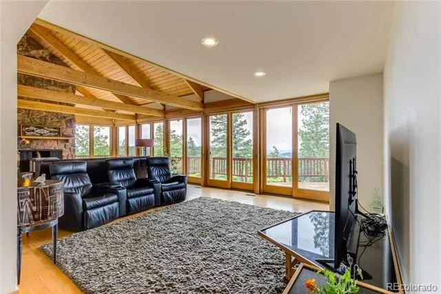 8834 Deiffendeffer Road Rye, CO 81069