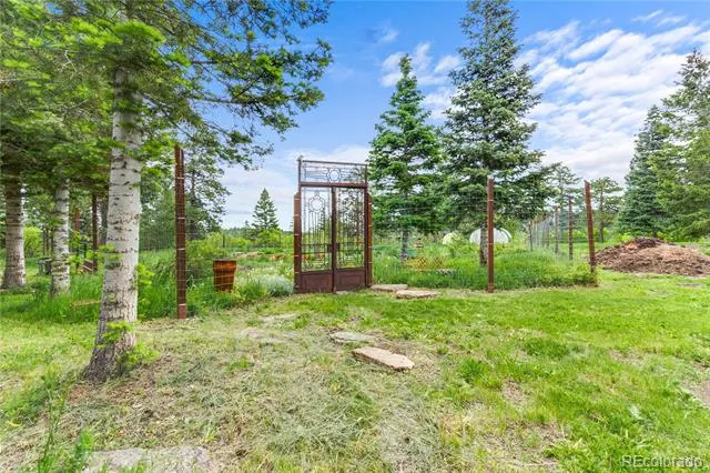 8834 Deiffendeffer Road Rye, CO 81069