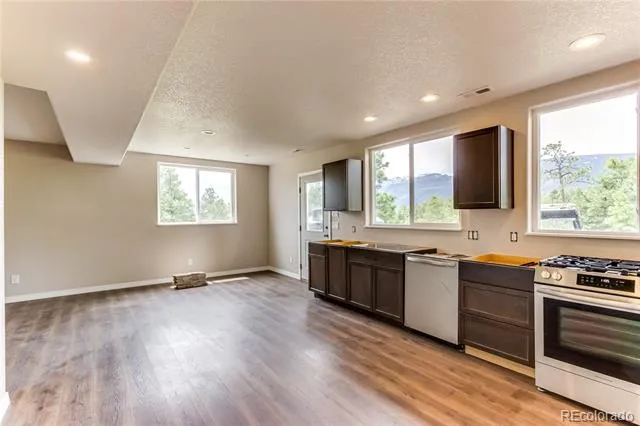 8834 Deiffendeffer Road Rye, CO 81069