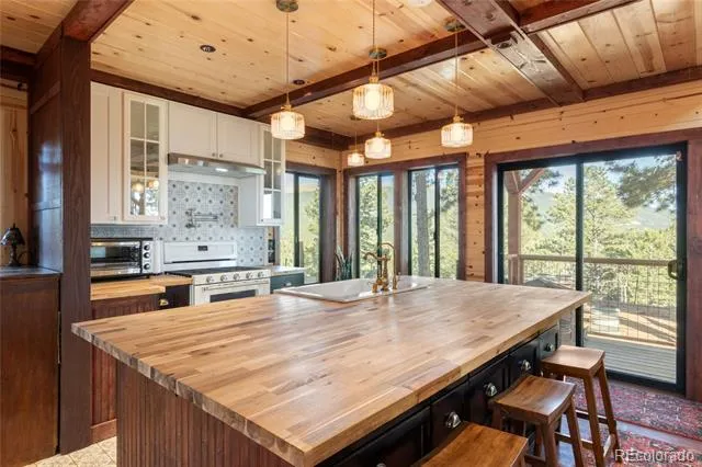 714 Woodrock Way Divide, CO 80814