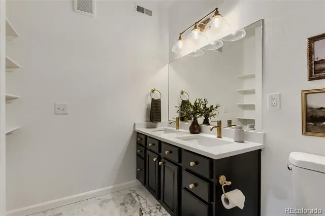4799 Copeland Circle #101 Highlands Ranch, CO 80126