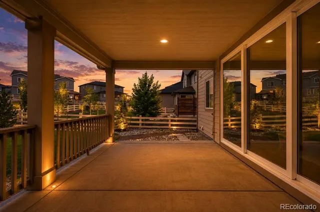 7110 S White Crow Way Aurora, CO 80016