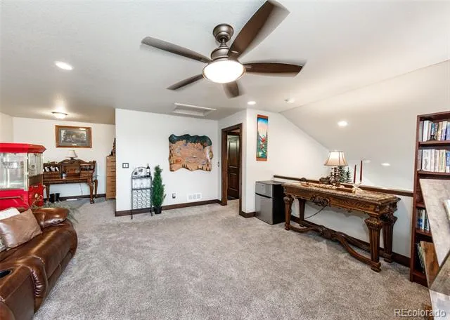 1922 Sunshine Peak Drive Loveland, CO 80538