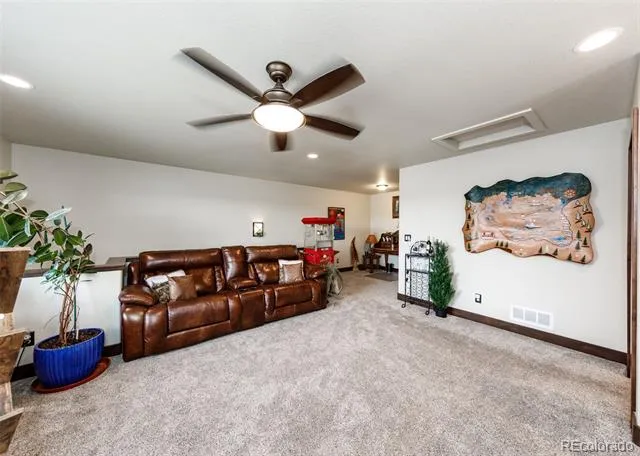 1922 Sunshine Peak Drive Loveland, CO 80538