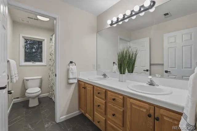 7530 Winding Oaks Drive Colorado Springs, CO 80919