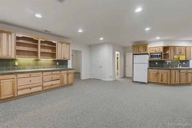 7530 Winding Oaks Drive Colorado Springs, CO 80919