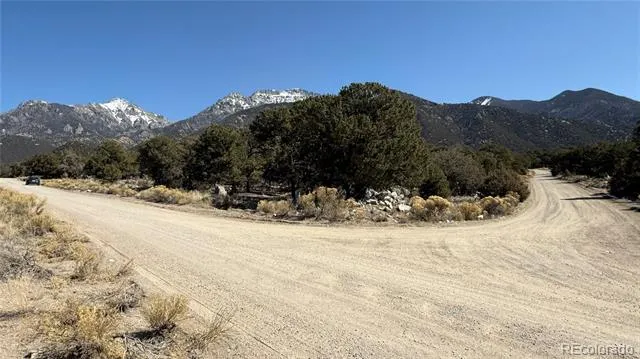 1872 Rockyview Way Crestone, CO 81131