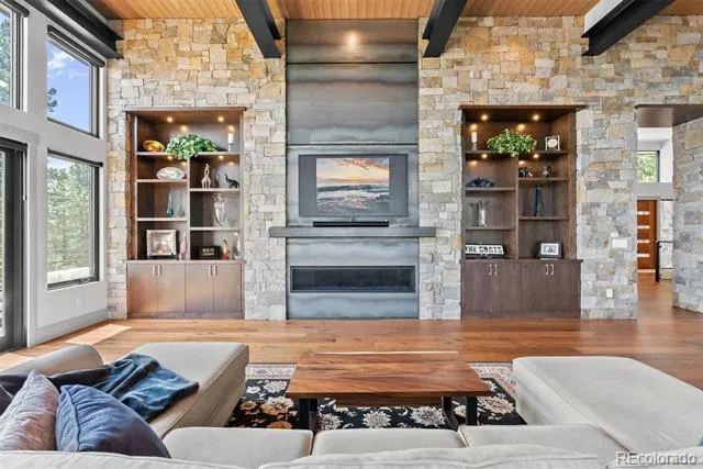 1082 W Meadow Road Evergreen, CO 80439