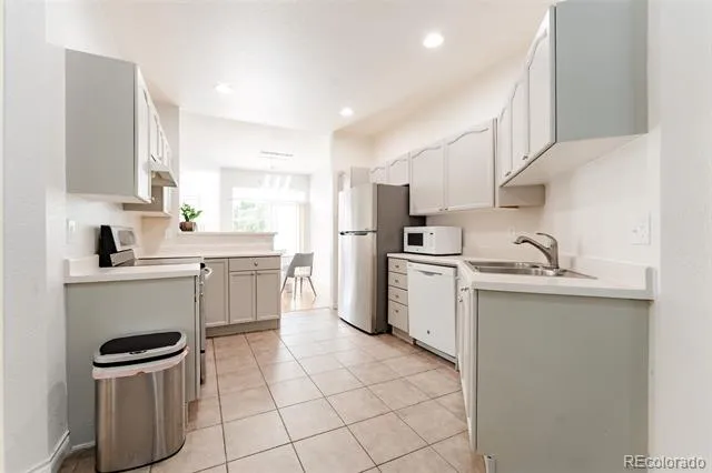 8386 S Garland Way Littleton, CO 80128